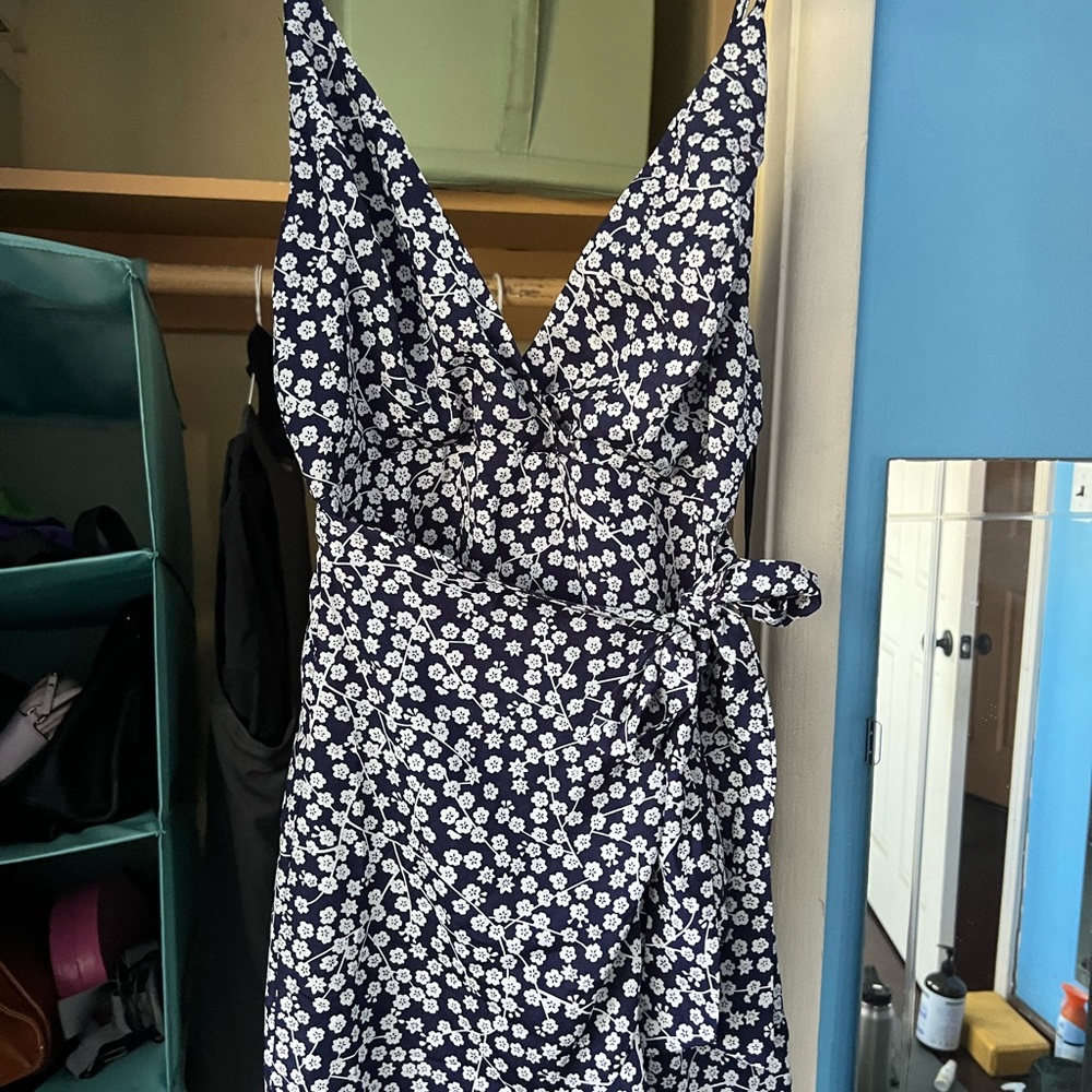 Showpo dress size 8